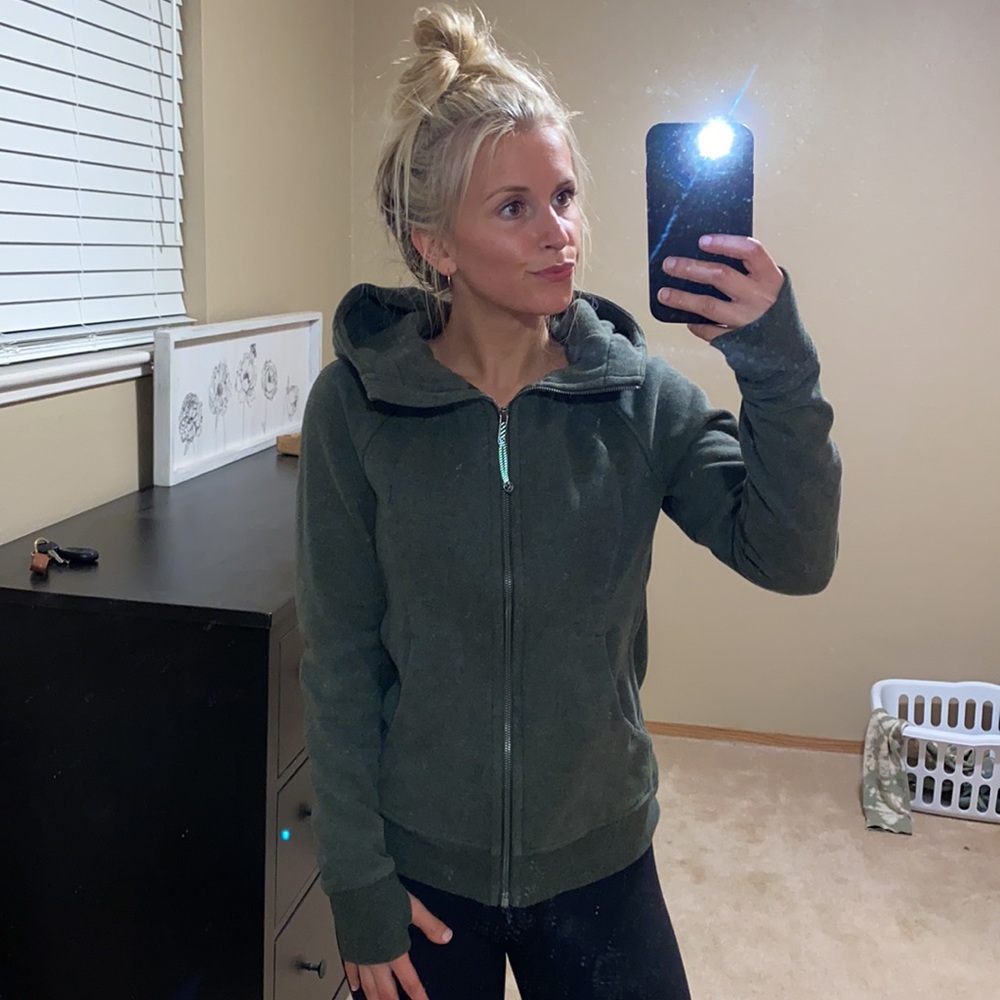 Lululemon olive green scuba jacket